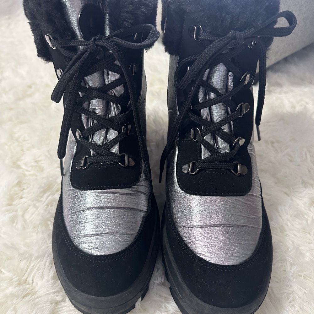 Pajar pewter snow boots waterproof